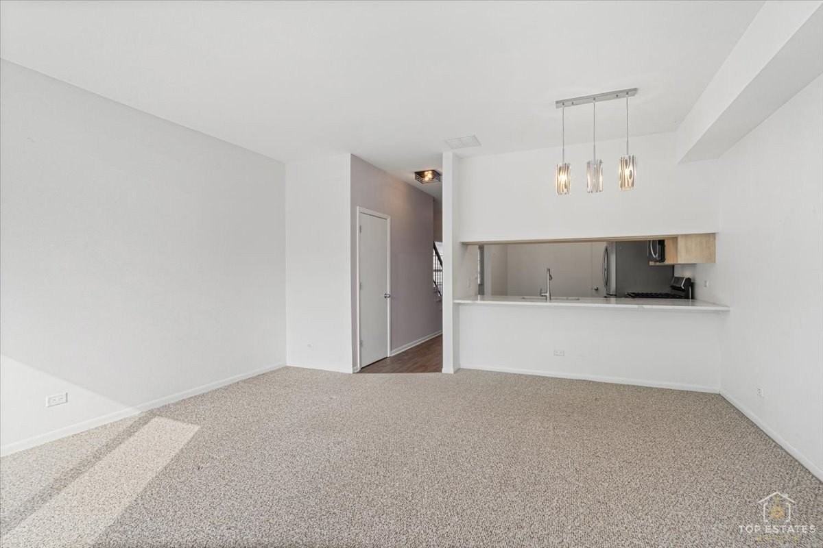 1260 Cranbrook Dr - Photo 7 of 32