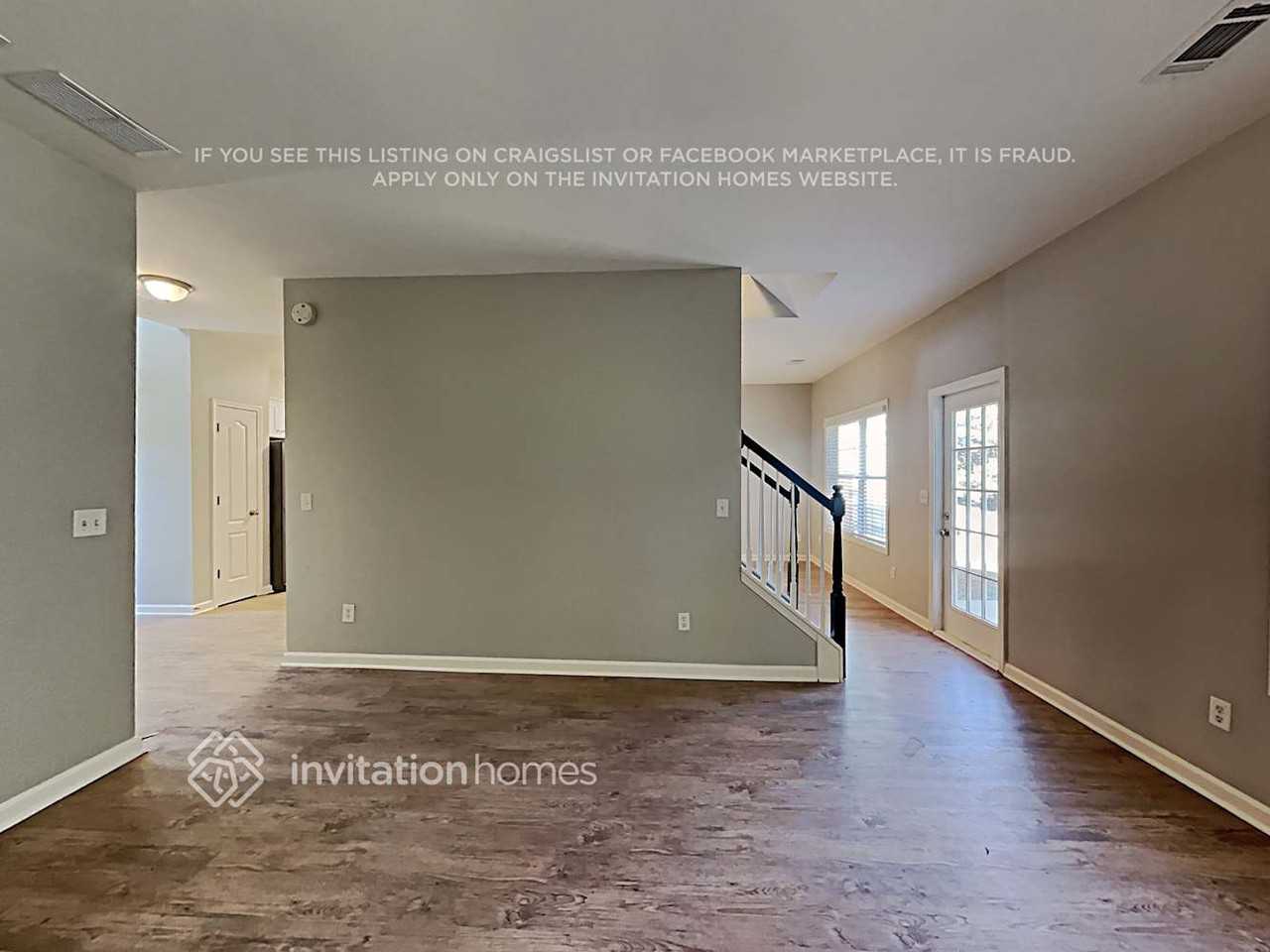 4700 Ferncrest Pl - Photo 5 of 21