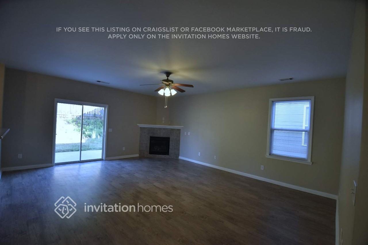 507 Waterfall Dr - Photo 3 of 20