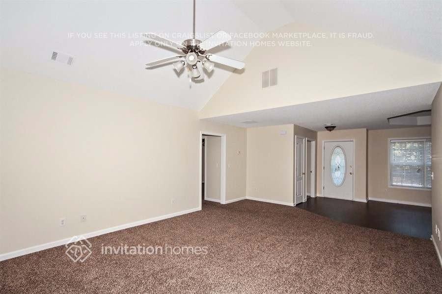 3061 Ridgeview Dr - Photo 6 of 19