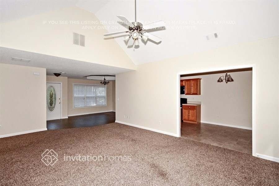 3061 Ridgeview Dr - Photo 7 of 19