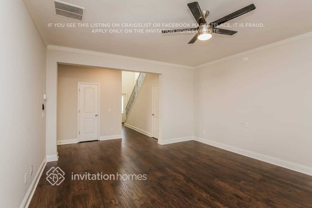 934 Mcever View Ct - Photo 2 of 16