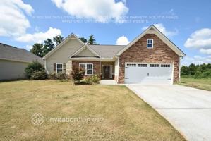 featured image of 4457 Links Blvd