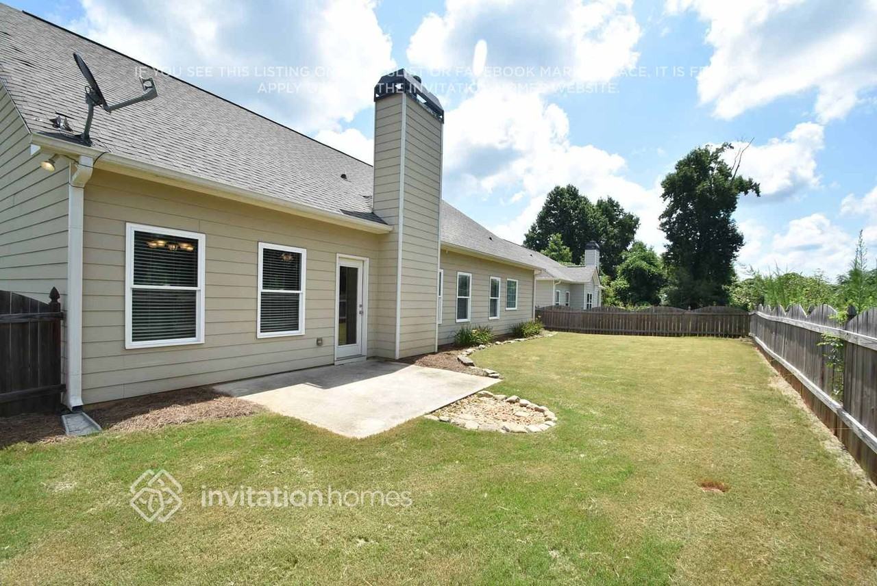 4457 Links Blvd - Photo 2 of 3