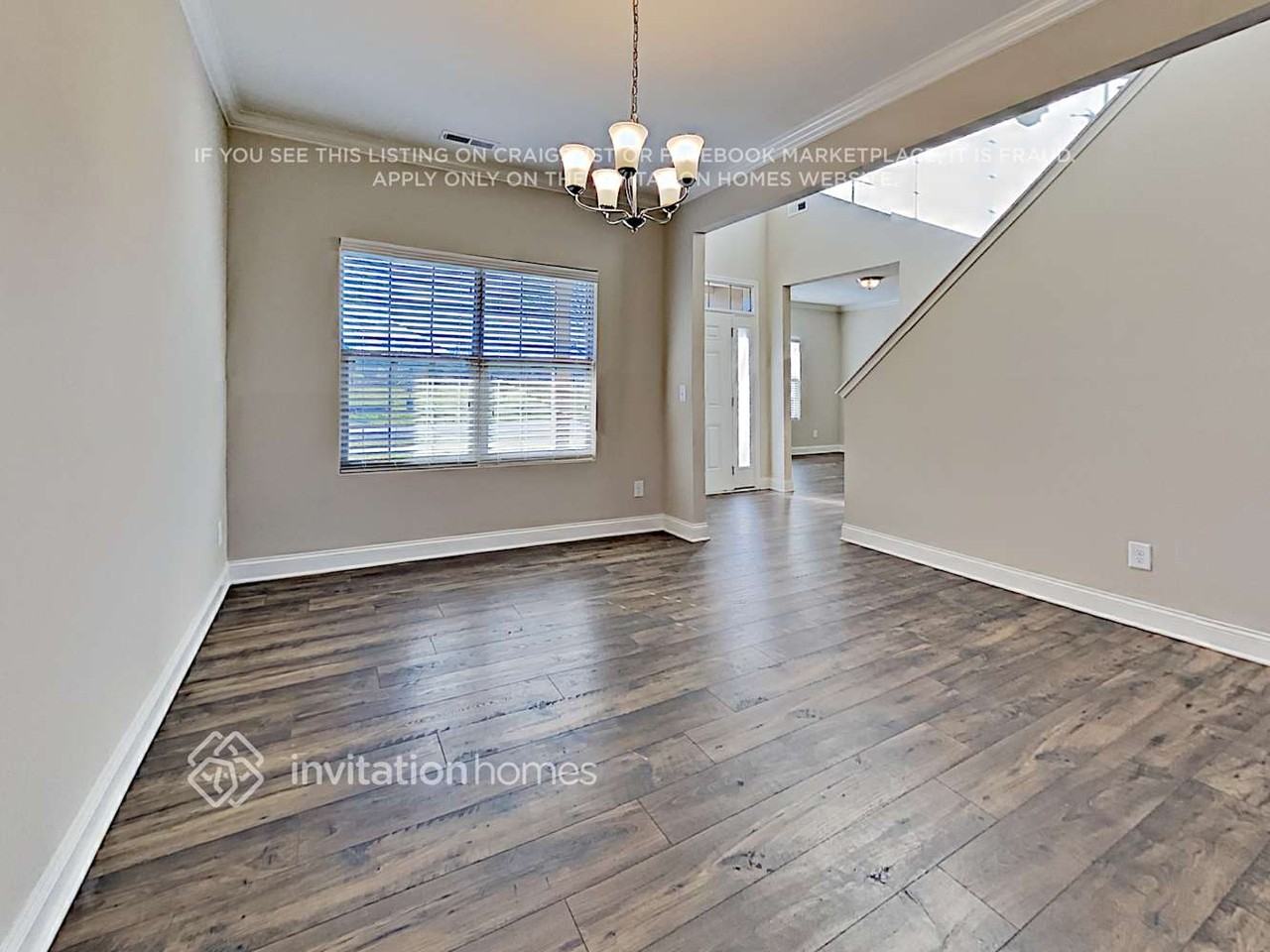 5399 Roberta Crossing Dr - Photo 4 of 22