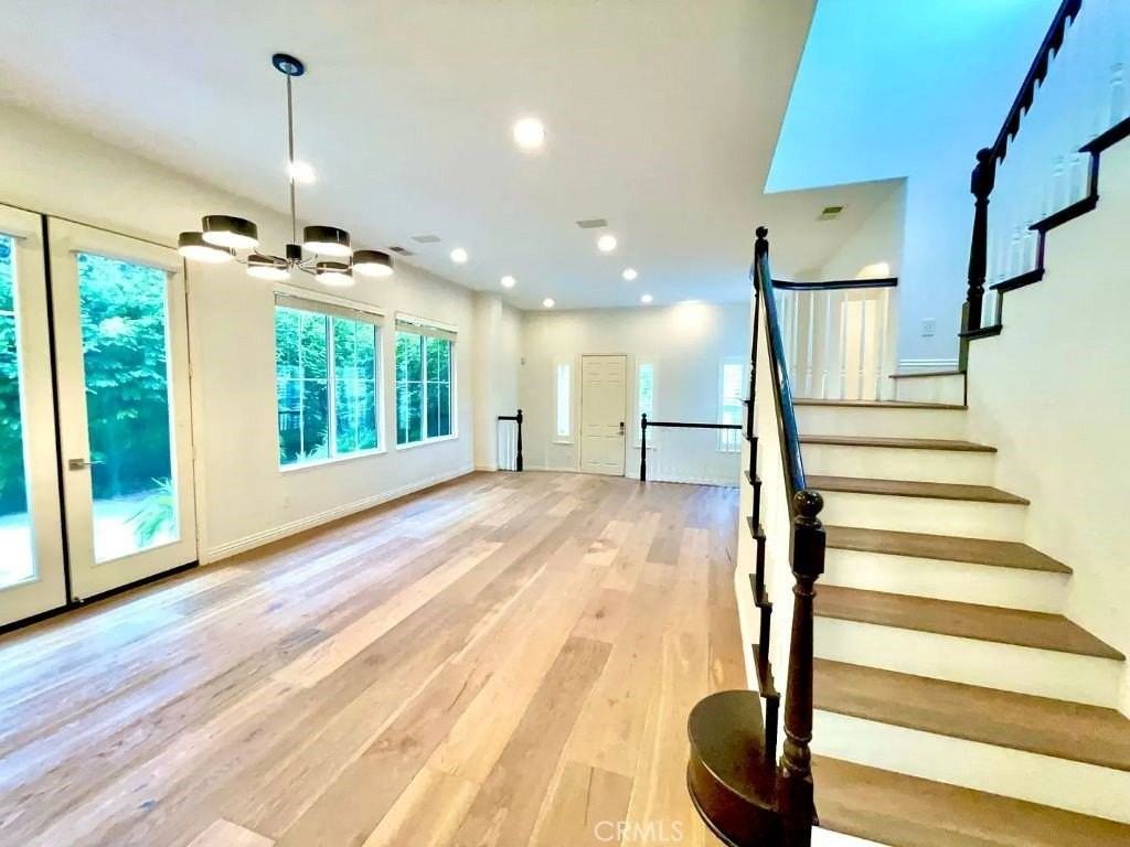 8058 Gilman Ct - Photo 7 of 28