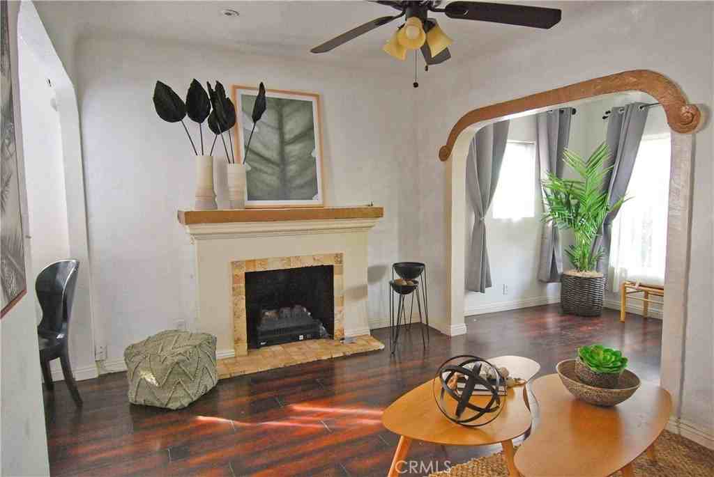 826 Michigan Ave - Photo 5 of 14