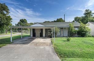 featured image of 3018 Stallings Dr