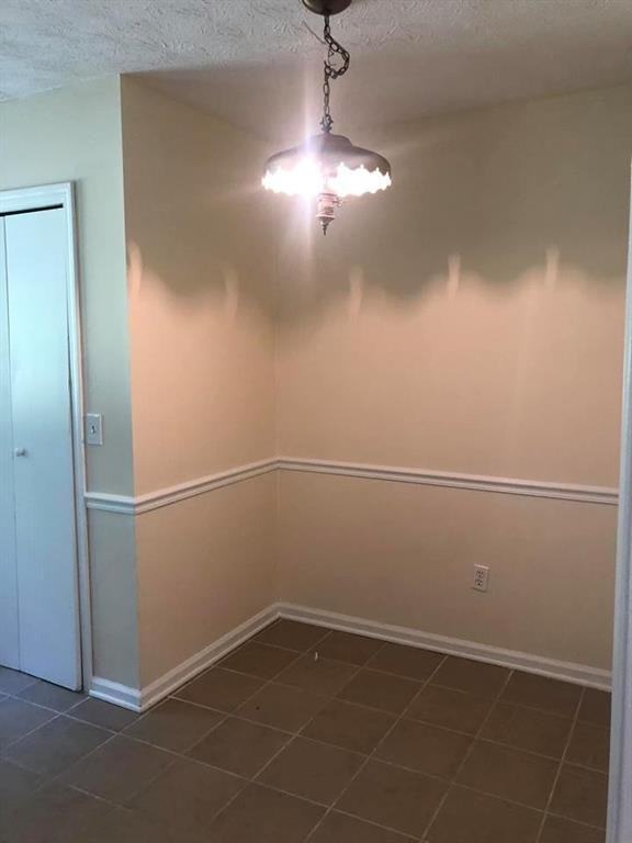 28 Paige St - Photo 7 of 15