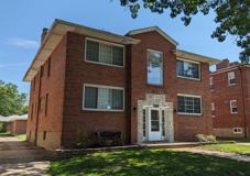 5825 Sunshine Dr #1E - Photo 1 of 1