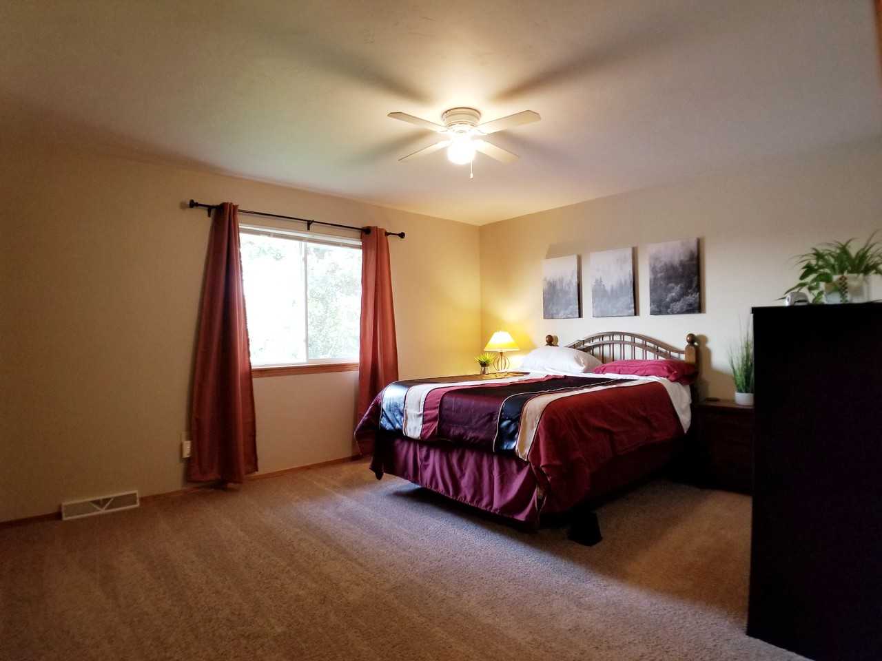 2030 Autumn Ln #2030 - Photo 7 of 17