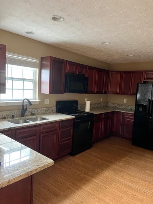 428 Turkey Run Dr - Photo 3 of 14