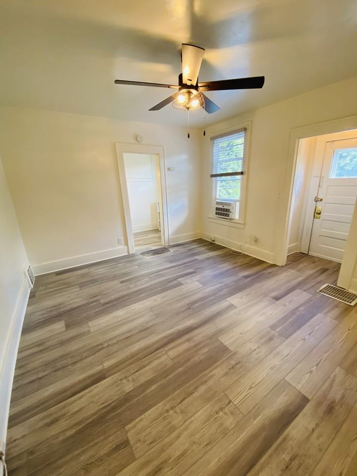 5 S Johnson St - Photo 2 of 26