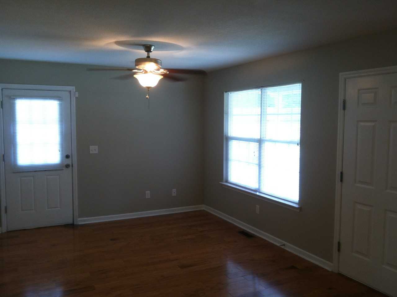 506 Sequoia Dr #506 - Photo 3 of 4