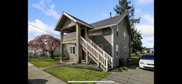 featured image of 305 Calistoga St W #2