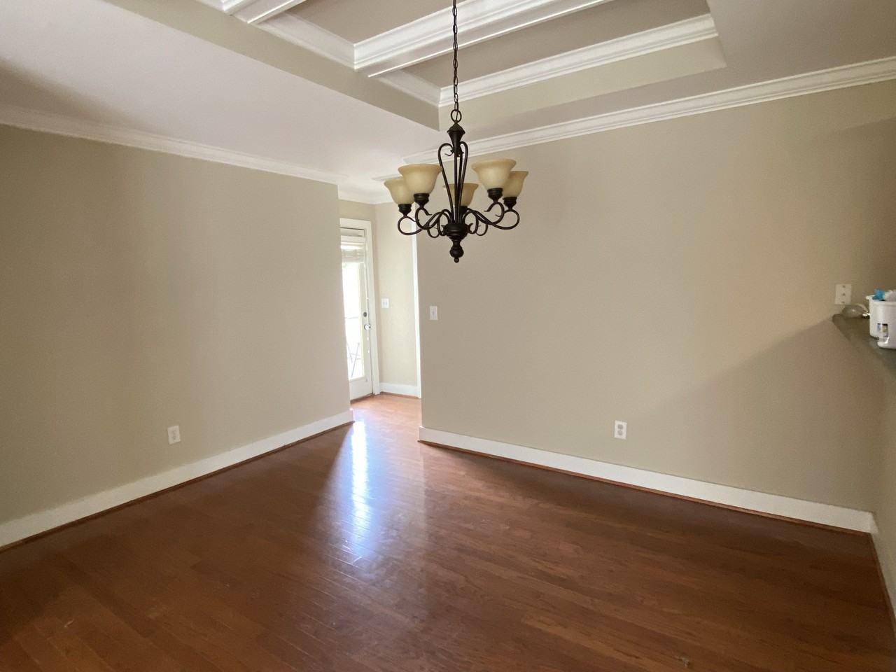 105 Rossburg Dr - Photo 7 of 11