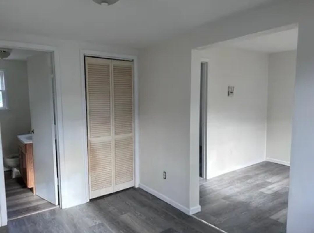 2215 S 5th Ave #1 - Photo 4 of 13