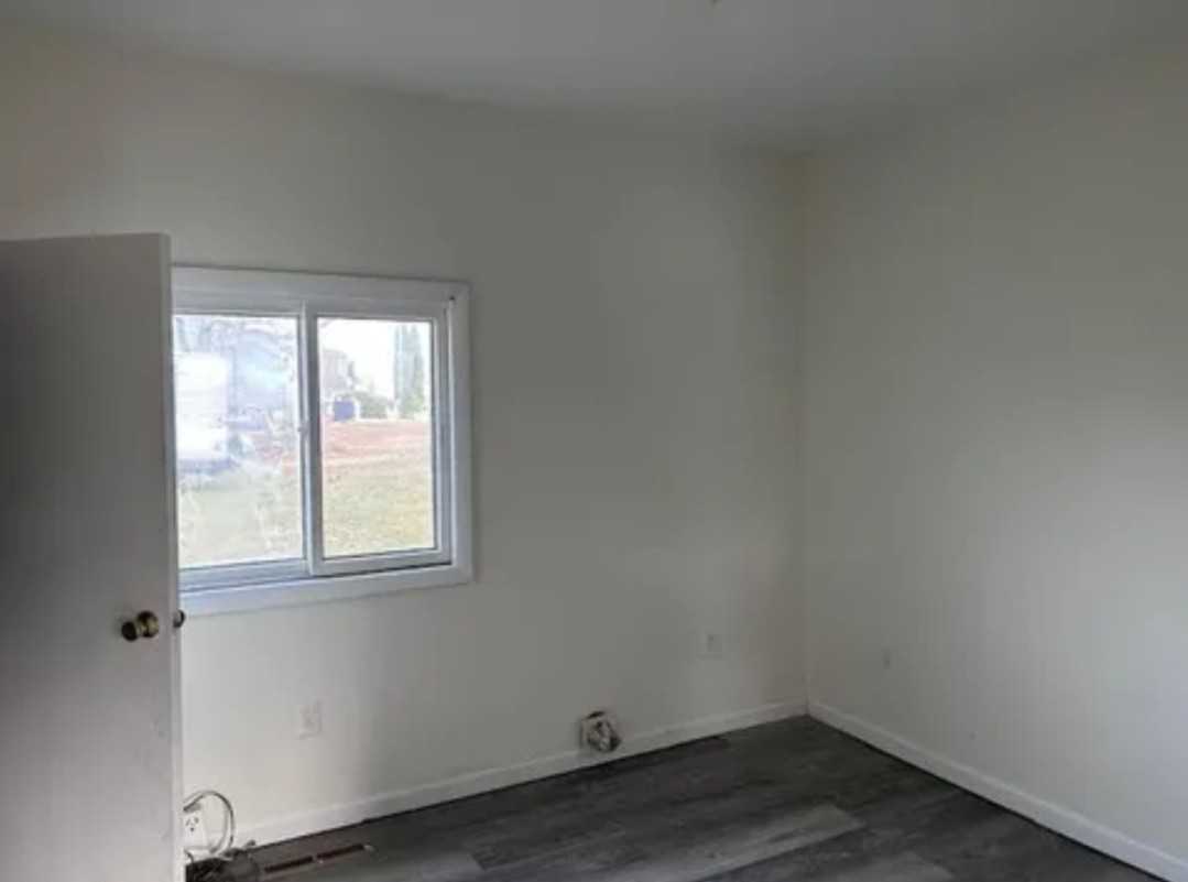 2215 S 5th Ave #1 - Photo 7 of 13