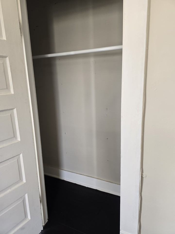 55 W Parkwood Ave #2-56 - Photo 4 of 27