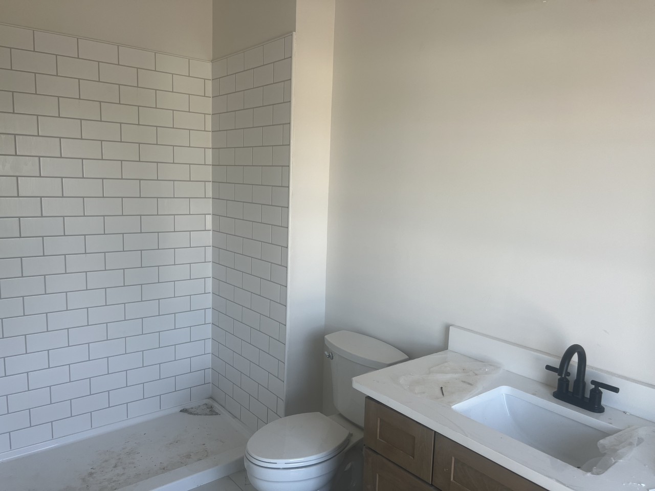 205 Walker St #B - Photo 5 of 13