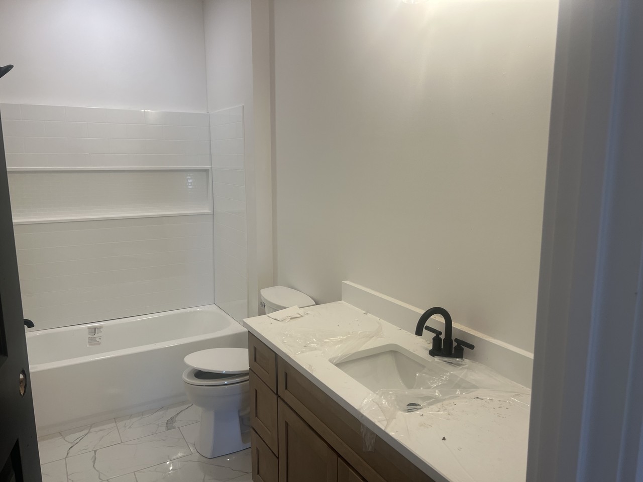 205 Walker St #B - Photo 6 of 13