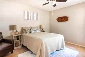 featured image of 134 Lakepointe Cir #2