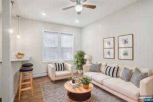 523 Grand Ave Apt 1r - Photo 1 of 1