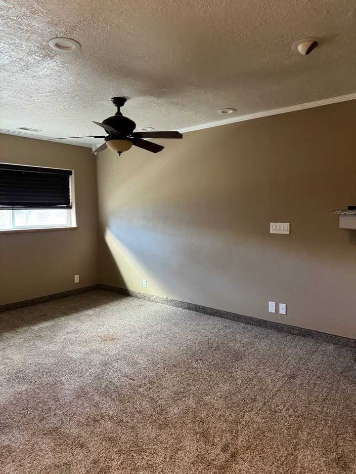 268 Sw - Photo 6 of 9