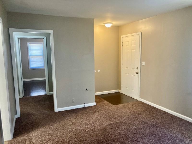 808 S Lexington St - Photo 2 of 16