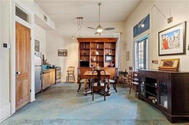 600 Marigny St - Photo 4 of 17