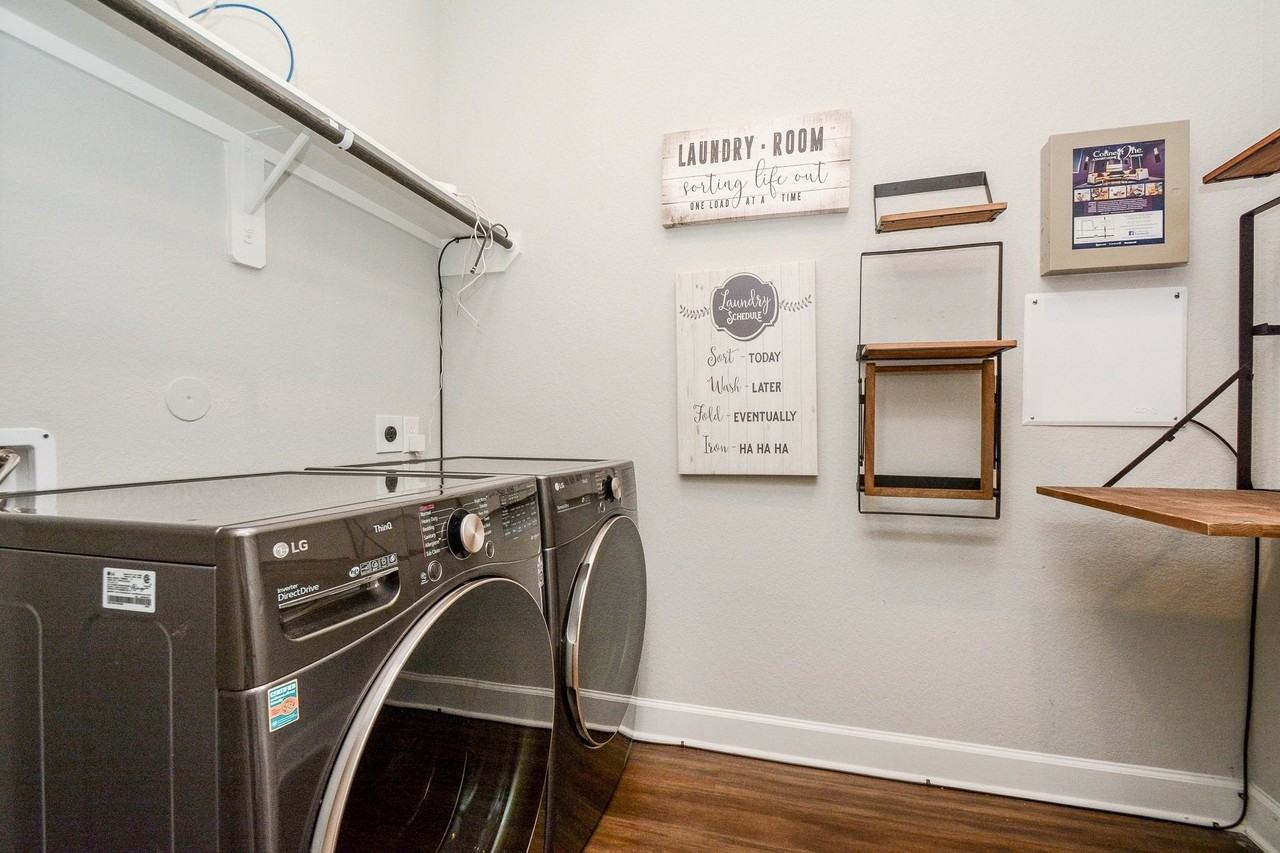 2902 Tanager Trce - Photo 5 of 35