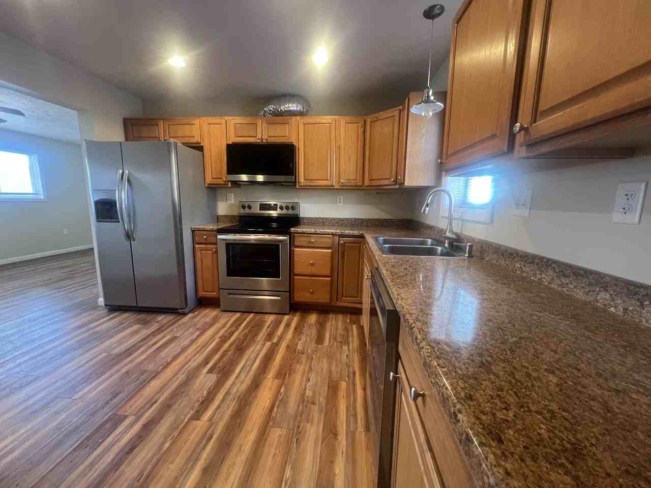 28 Harley Dr #28 - Photo 2 of 14