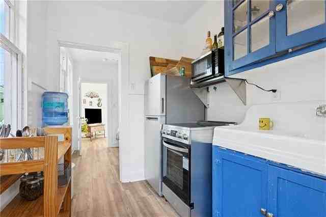 832 N Gayoso St - Photo 6 of 10