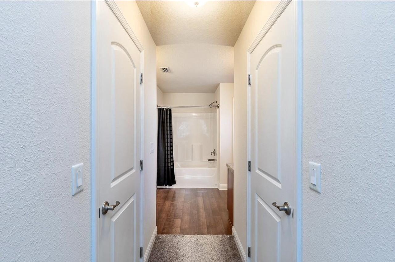 Sw Dailey Ave - Photo 5 of 43