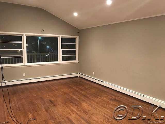 469 E Park Ave - Photo 6 of 42