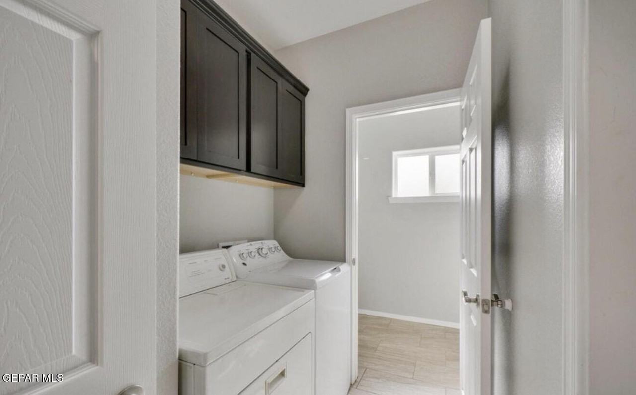 233 Atlantic Rd - Photo 6 of 12