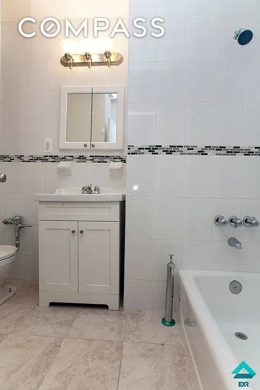 1801 Dorchester Rd #6B - Photo 4 of 4