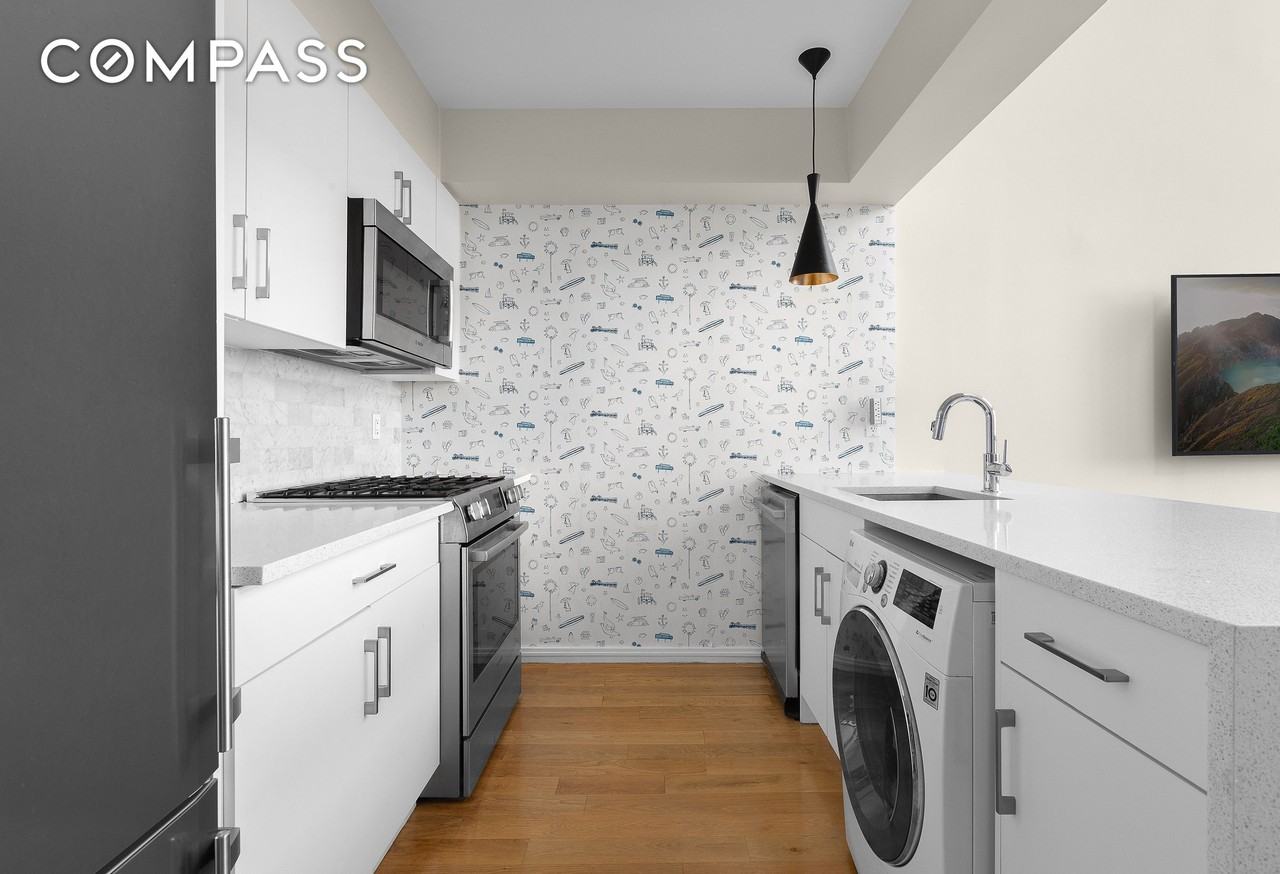 364 Lafayette Ave #4A - Photo 4 of 10