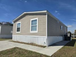 featured image of 1123 Walt Williams Rd #116