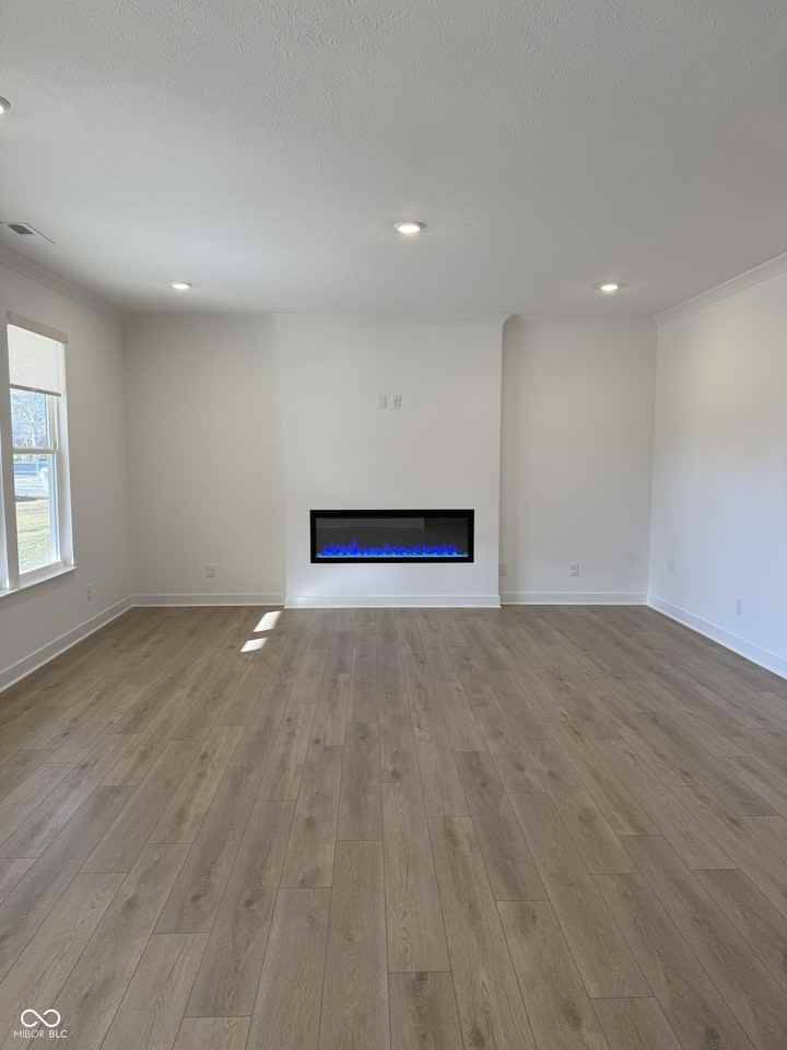 1354 Sambar Ct - Photo 3 of 13