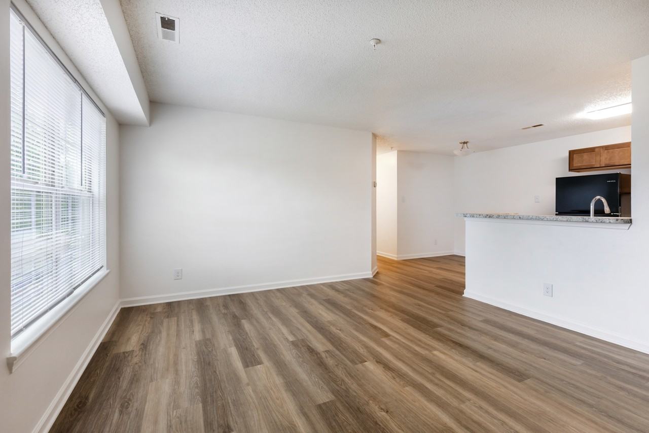 Wilton Farm - Photo 5 of 31