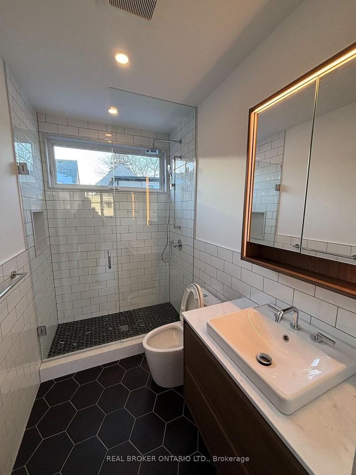 395 Delaware Avenue - Photo 6 of 11