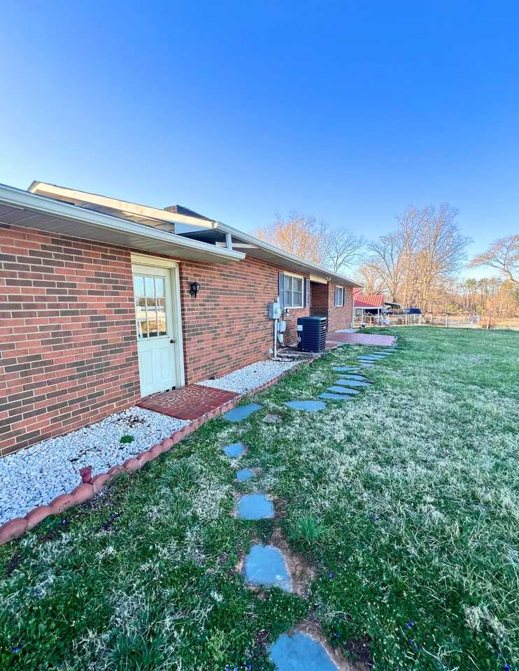 1097 North Carolina 18 #1 - Photo 6 of 30