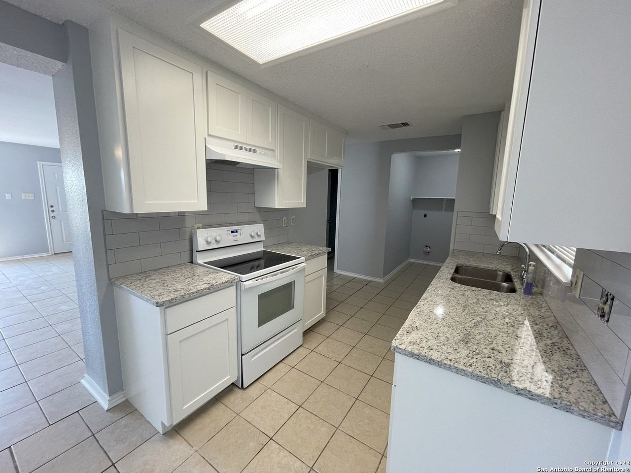 5938 Hidden Glade - Photo 2 of 27