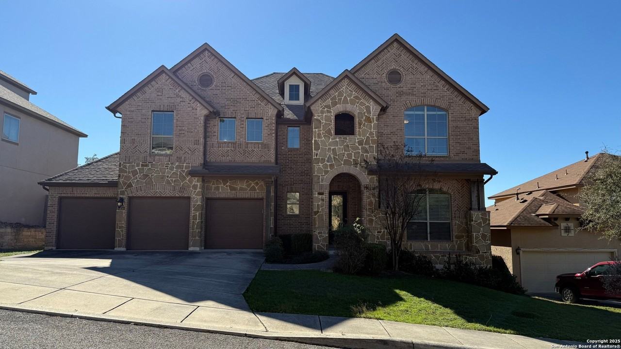 8630 Napa Lndg - Photo 3 of 41