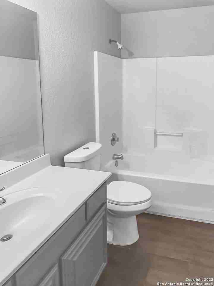 12615 Point Smt - Photo 7 of 13