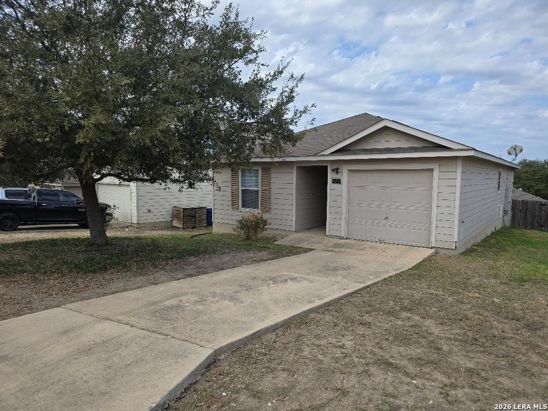 11207 Country Cyn - Photo 3 of 18