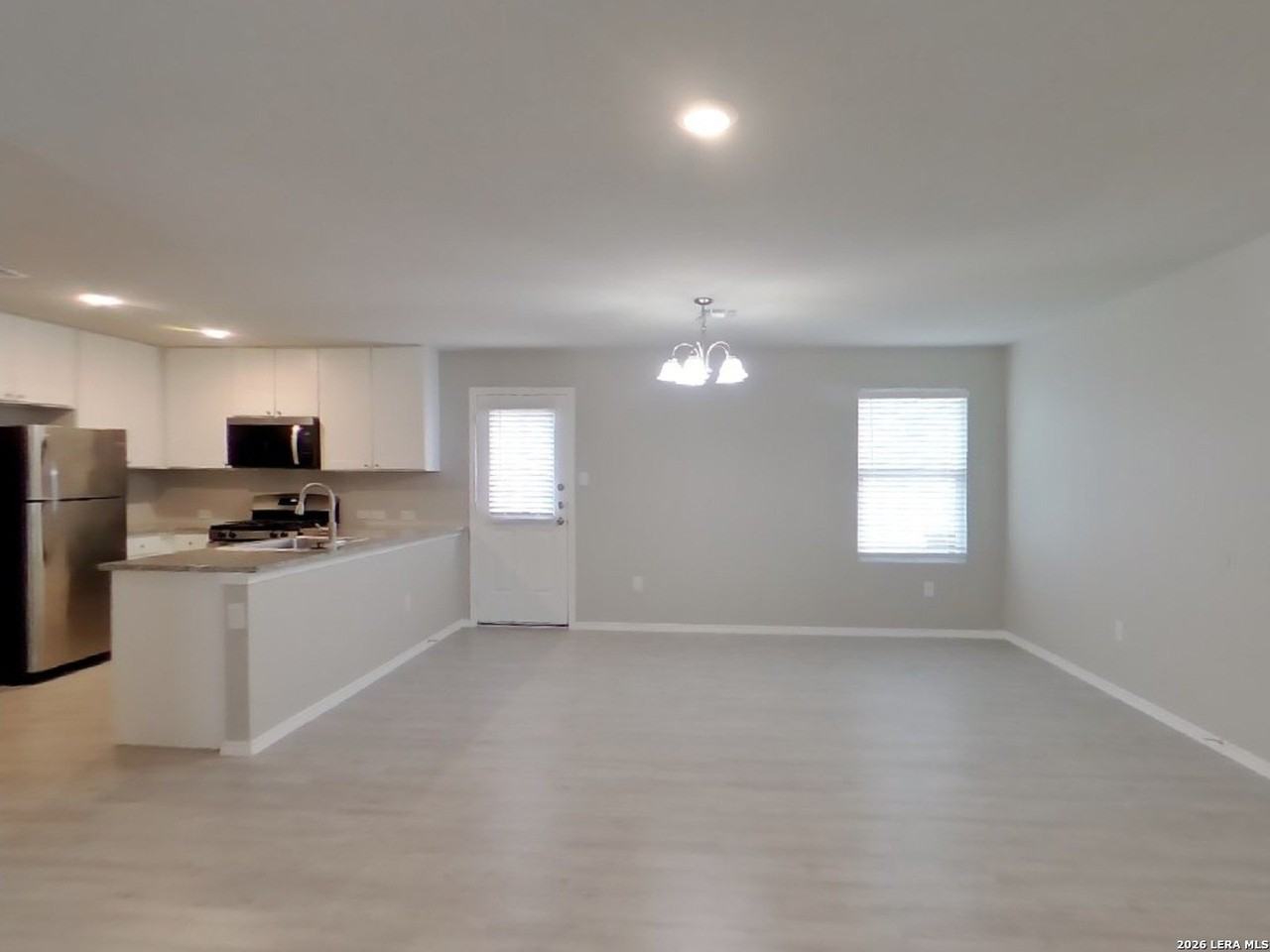 7219 Lincoln Trce - Photo 4 of 19