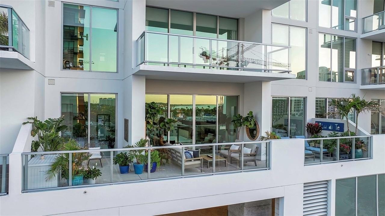 301 Quay Cmns #503 - Photo 2 of 31