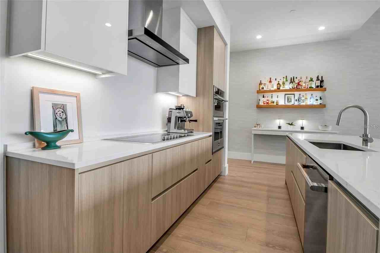 301 Quay Cmns #503 - Photo 5 of 31